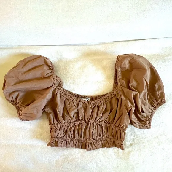 This & Now crop top - Picture 1 of 3